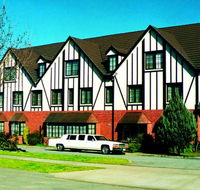 Albury Manor House - Accommodation Gladstone