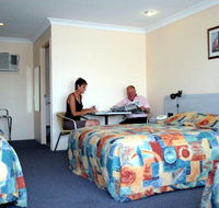 Alexander Motel  Peppercorn Restaurant - Accommodation Gladstone