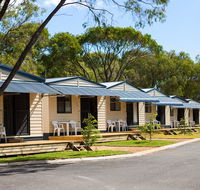 Amblin Holiday Park - Accommodation Gladstone