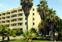 Atrium Hotel Mandurah - Accommodation Gladstone 1