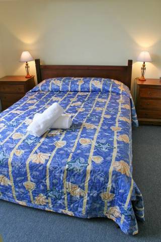 Aussie Resort - Accommodation Gladstone 1