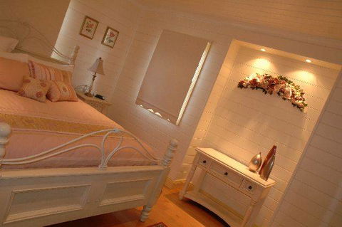 Wombat Lodge - Accommodation Gladstone 0
