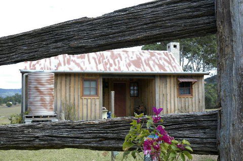 Wombat Lodge - Accommodation Gladstone 4
