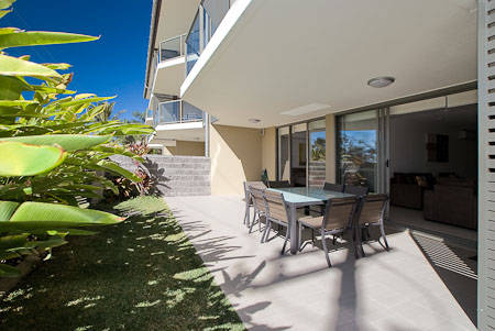 Beaches On Lammermoor Apartments - Accommodation Gladstone 4
