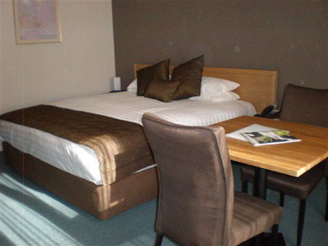 BEST WESTERN Hospitality Inns Esperance - Accommodation Gladstone 0