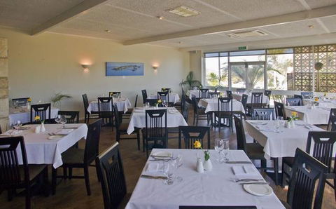 BEST WESTERN Hospitality Inns Geraldton - Accommodation Gladstone 1