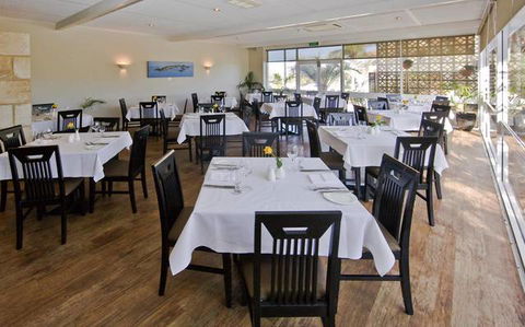 BEST WESTERN Hospitality Inns Geraldton - Accommodation Gladstone 4