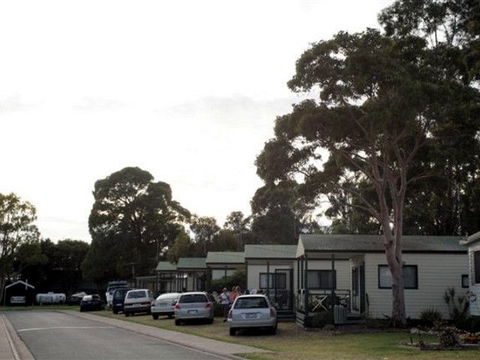 BIG4 Bairnsdale Holiday Park - Accommodation Gladstone 1