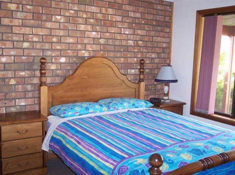 Bott's Beach Retreat - Accommodation Gladstone 1