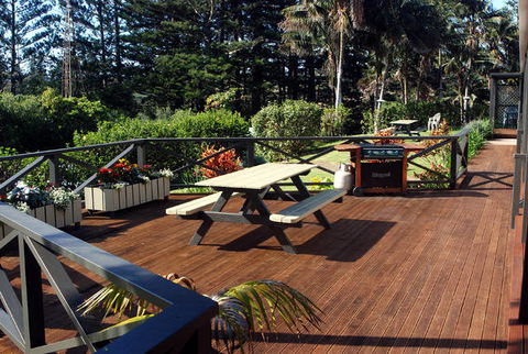 Cascade Garden Apartments - Accommodation Gladstone 2