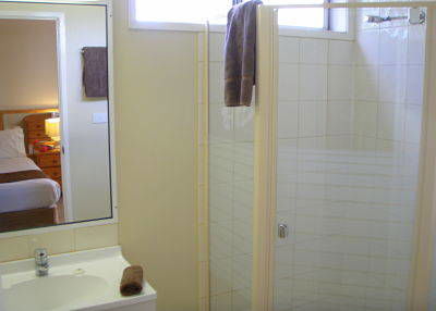 Channers On Norfolk - Accommodation Gladstone 3