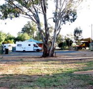 Charlton Travellers Rest Ensuite Caravan Park - Accommodation Gladstone