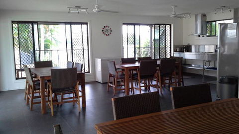 Colonial Tweed Holiday & Home Park - Accommodation Gladstone 1