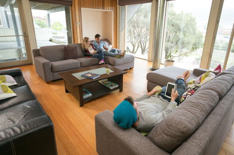 Apollo Bay Eco YHA - Accommodation Gladstone 1