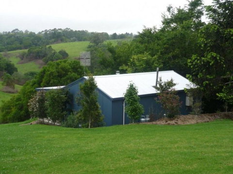 Jacaranda Cottages - Accommodation Gladstone 0