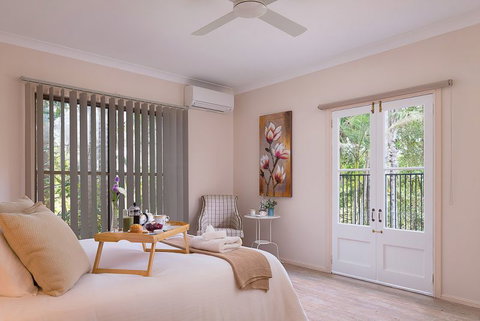 Jacaranda Cottages - Accommodation Gladstone 10