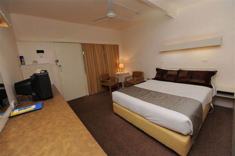 Econo Lodge Ben Hall Motor Inn - Accommodation Gladstone 0