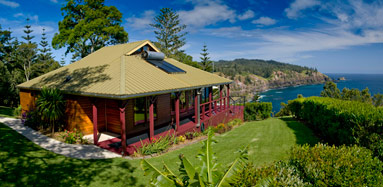 Forrester Court Cliff Top Cottages - Accommodation Gladstone