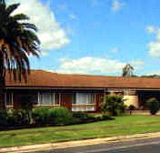 Golden Palms Motel - Accommodation Gladstone