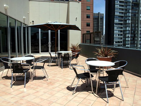 Ibis Melbourne Little Bourke Street - Accommodation Gladstone 3