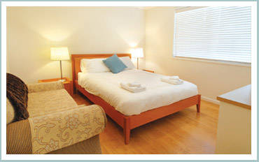 Lakeside Studio - Accommodation Gladstone 0