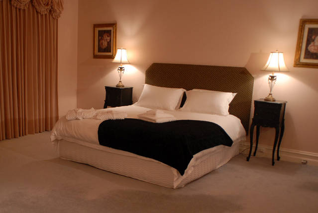 Lake Lonsdale VIC Accommodation Gladstone
