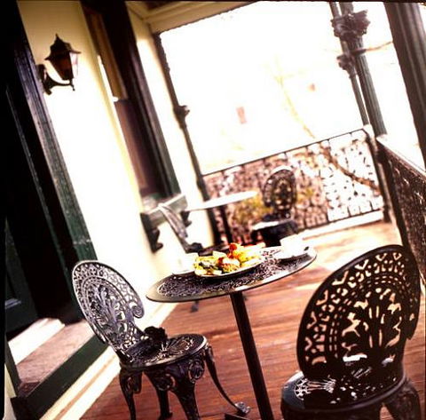 Magnolia Court Boutique Hotel - Accommodation Gladstone 0