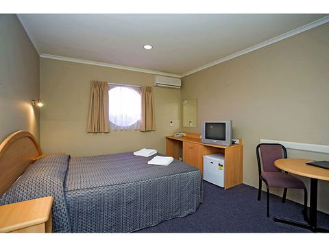 Mahoneys Motor Inn - Accommodation Gladstone 1