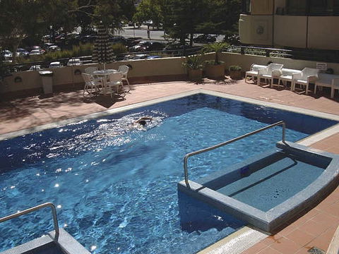 Medina Serviced Apartments Canberra, James Court - Accommodation Gladstone 0