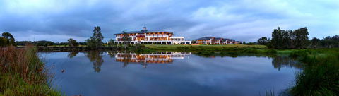 Mercure Kooindah Waters - Accommodation Gladstone 1