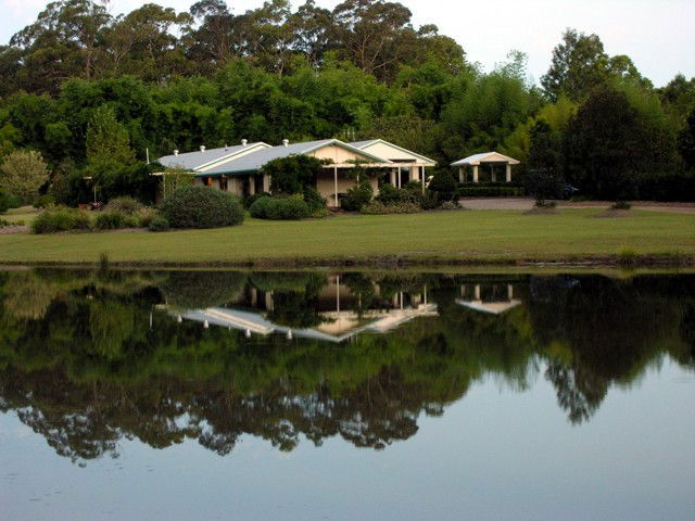 Pampoolah NSW Accommodation Gladstone