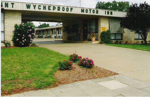 Mount Wycheproof Motor Inn - Accommodation Gladstone 0