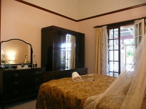 Netherby House - Accommodation Gladstone 4