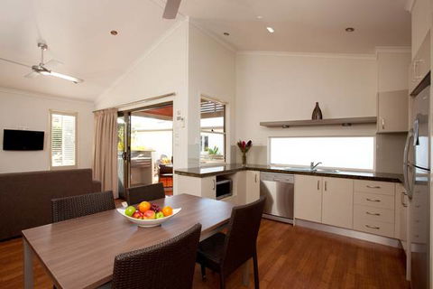 NRMA Treasure Island Holiday Park - Accommodation Gladstone 2
