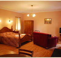 Osteria Sanso Restaurant  Accommodation - Accommodation Gladstone