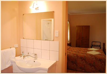 Osteria Sanso Restaurant & Accommodation - Accommodation Gladstone 1