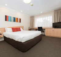 Premier Hotel  Apartments - Accommodation Gladstone