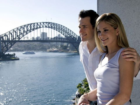 Pullman Quay Grand Sydney Harbour - Accommodation Gladstone 2