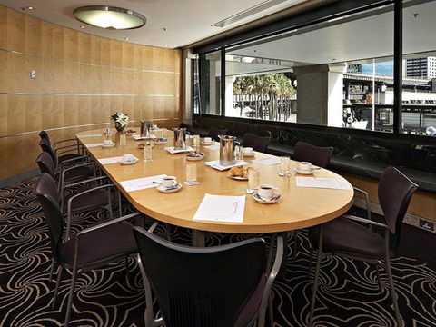 Pullman Quay Grand Sydney Harbour - Accommodation Gladstone 3