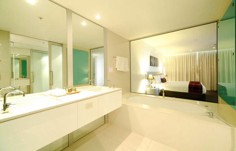 Q1 Resort & Spa - Accommodation Gladstone 4