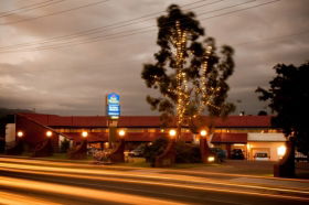 BEST WESTERN Balmoral Motor Inn - Accommodation Gladstone 0