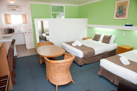 Riviera Motel - Accommodation Gladstone 5