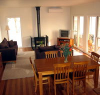Strath Valley View B and B - Accommodation Gladstone