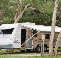 Suffolk Beachfront Holiday Park - Accommodation Gladstone