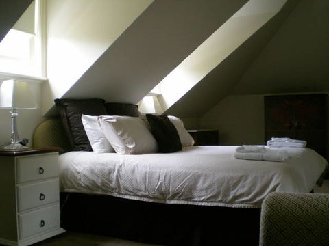 Tanwarra Lodge - Accommodation Gladstone 0
