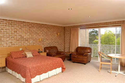 Hermitage Campbelltown - Accommodation Gladstone 3