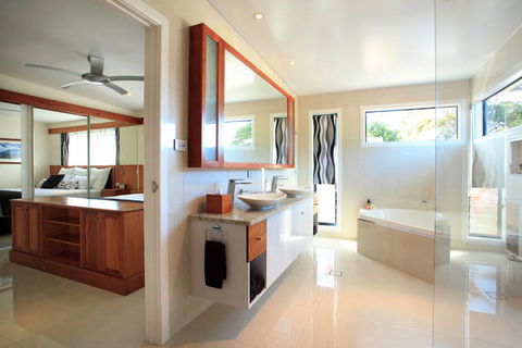 The Tin Sheds-Norfolk Island - Accommodation Gladstone 1