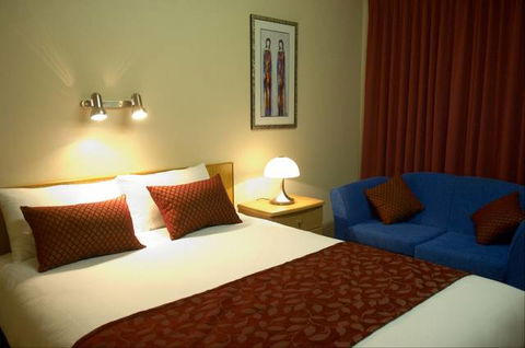 Tower Motor Inn - Accommodation Gladstone 0