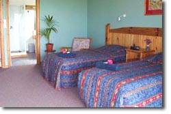 Trade Winds Country Cottages - Accommodation Gladstone 1