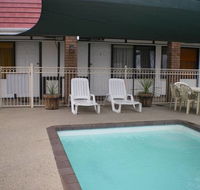 Tudor House Motel - Accommodation Gladstone